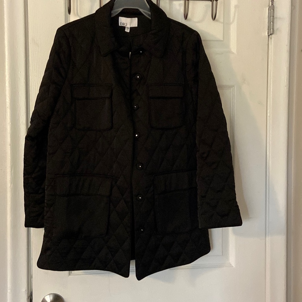 DR2 black quilted coat
